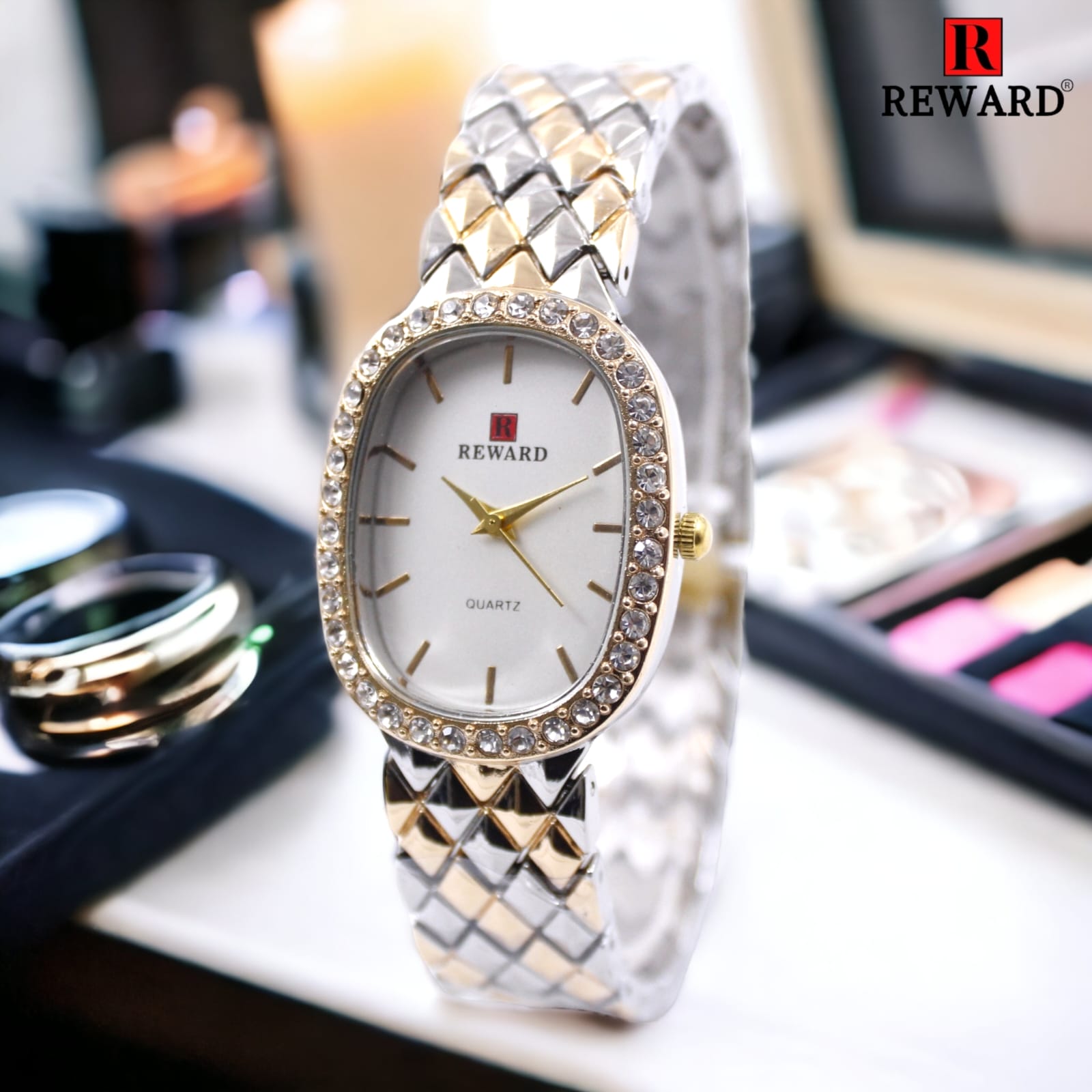 Oval Luxury Fashion Rose Gold Stainless Steel Ladies Watch