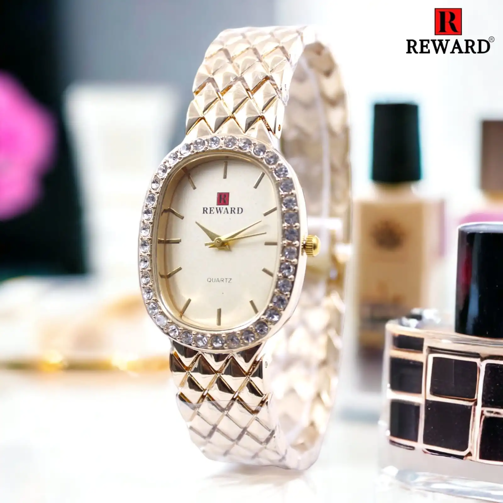 Oval Luxury Fashion Rose Gold Stainless Steel Ladies Watch